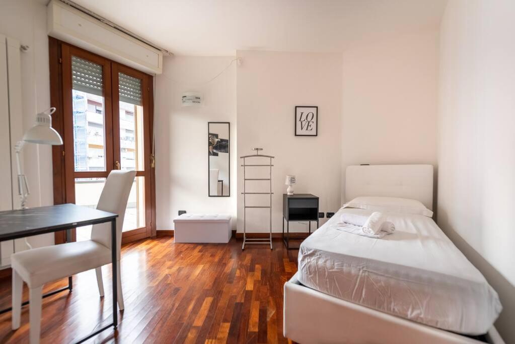 Attico Vicino Milano, Mxp, Rho Fiera Lejlighed Busto Arsizio Eksteriør billede