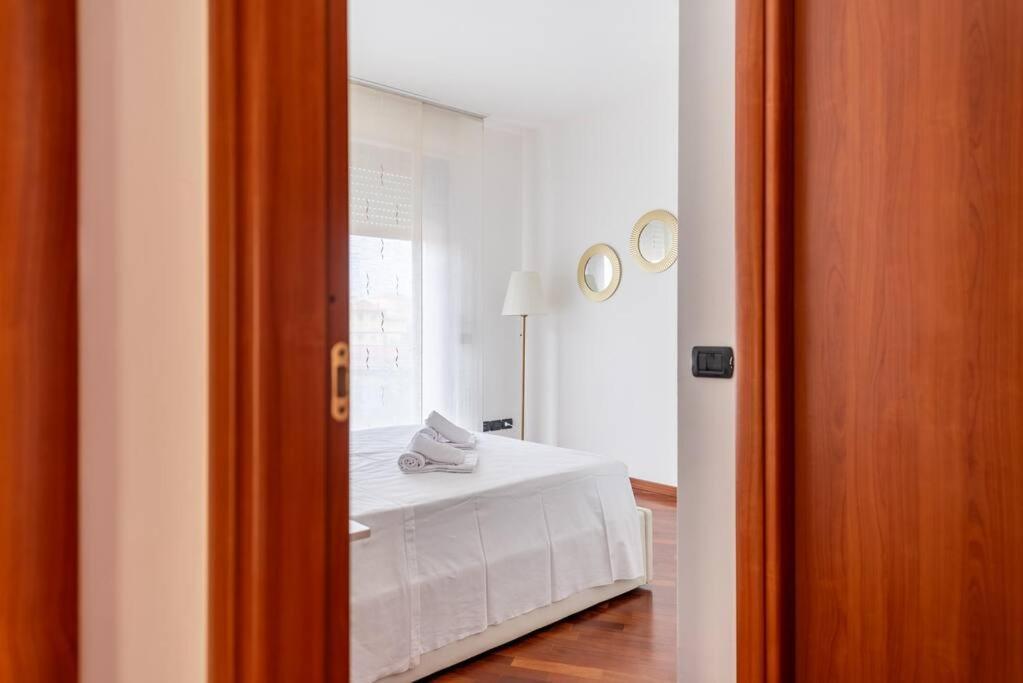 Attico Vicino Milano, Mxp, Rho Fiera Lejlighed Busto Arsizio Eksteriør billede